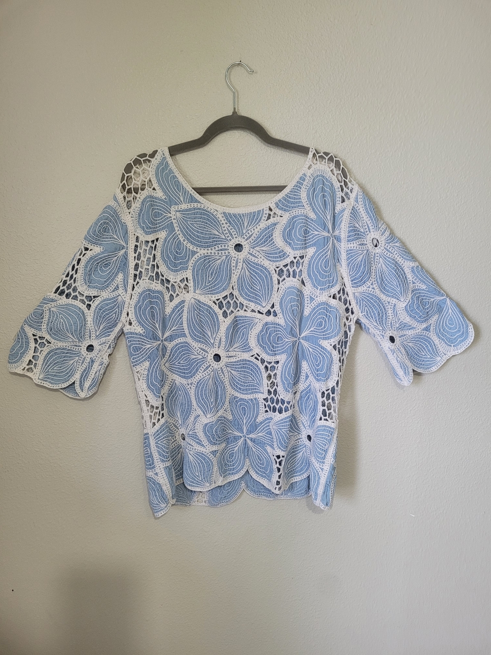 Boho Embroidered Blue Cotton Blend Blouse Medium Eyelet Peasant Top Cottagecore